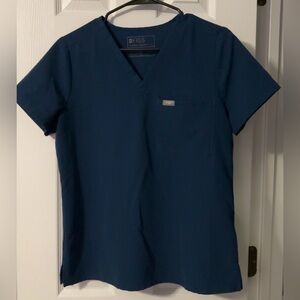 Figs Deep Reef Catarina Scrub Top